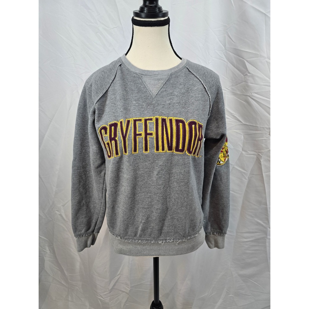Harry‎ Potter Gryffindor Sweatshirt Universal Studios Grey Small Raglan Pullover